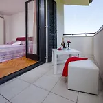 Cerin شقة روفينج