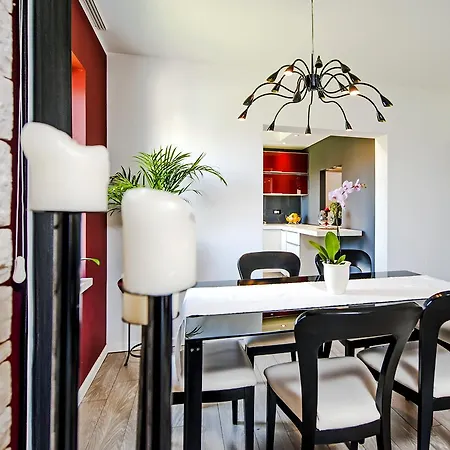 Cerin Apartment *
