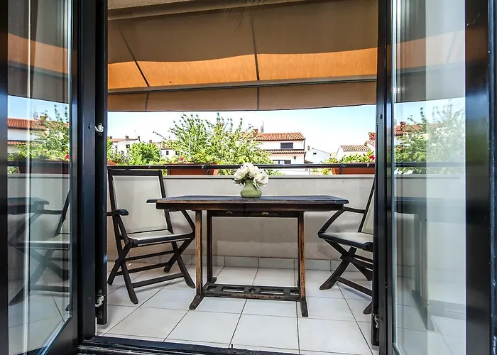 Cerin Apartment