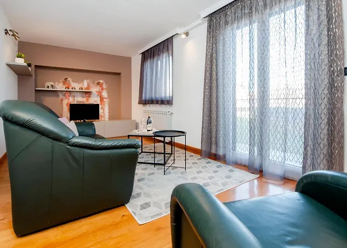 Cerin Apartment *